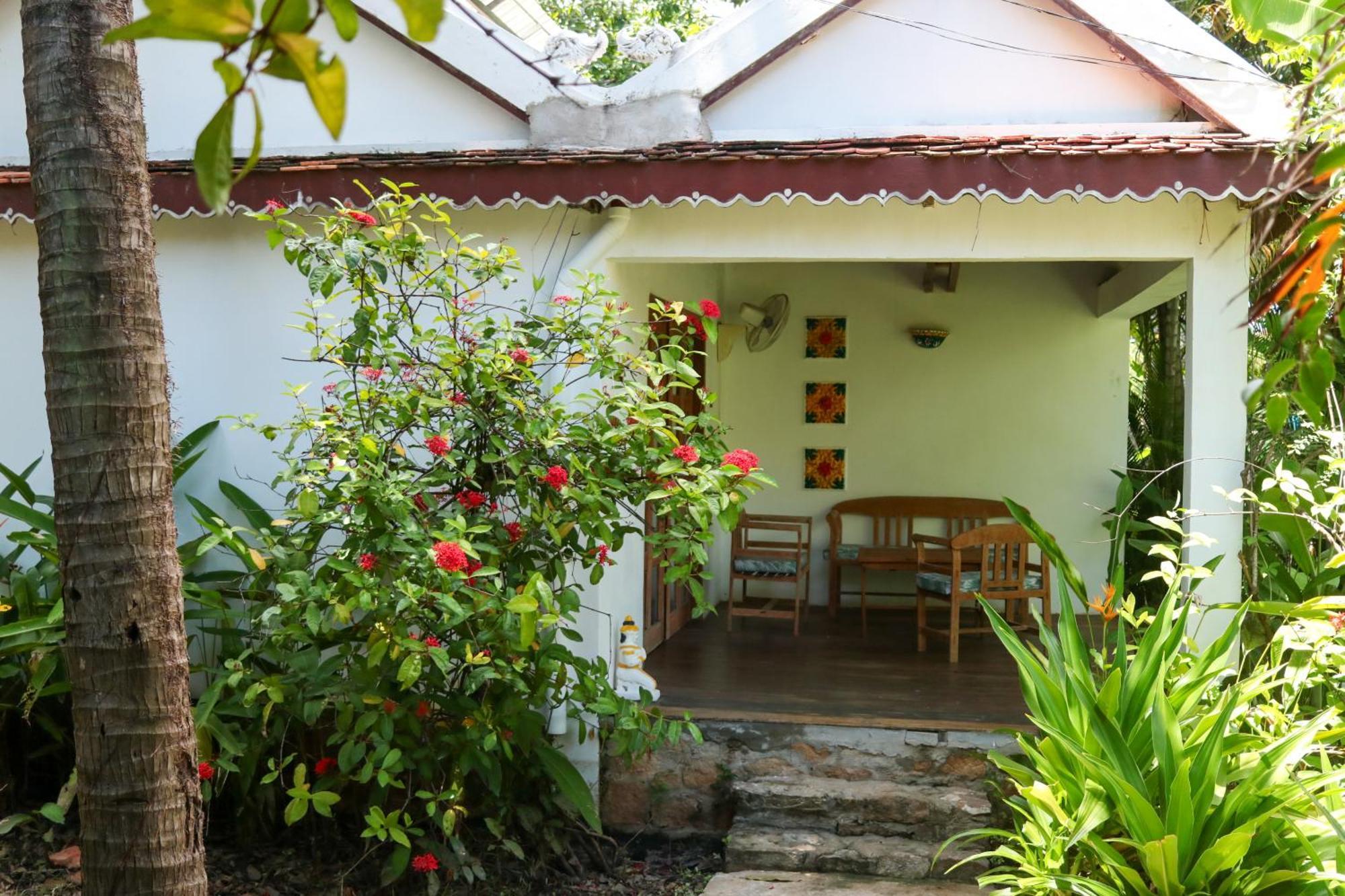Sambor Village Hotel Kâmpóng Thum Esterno foto