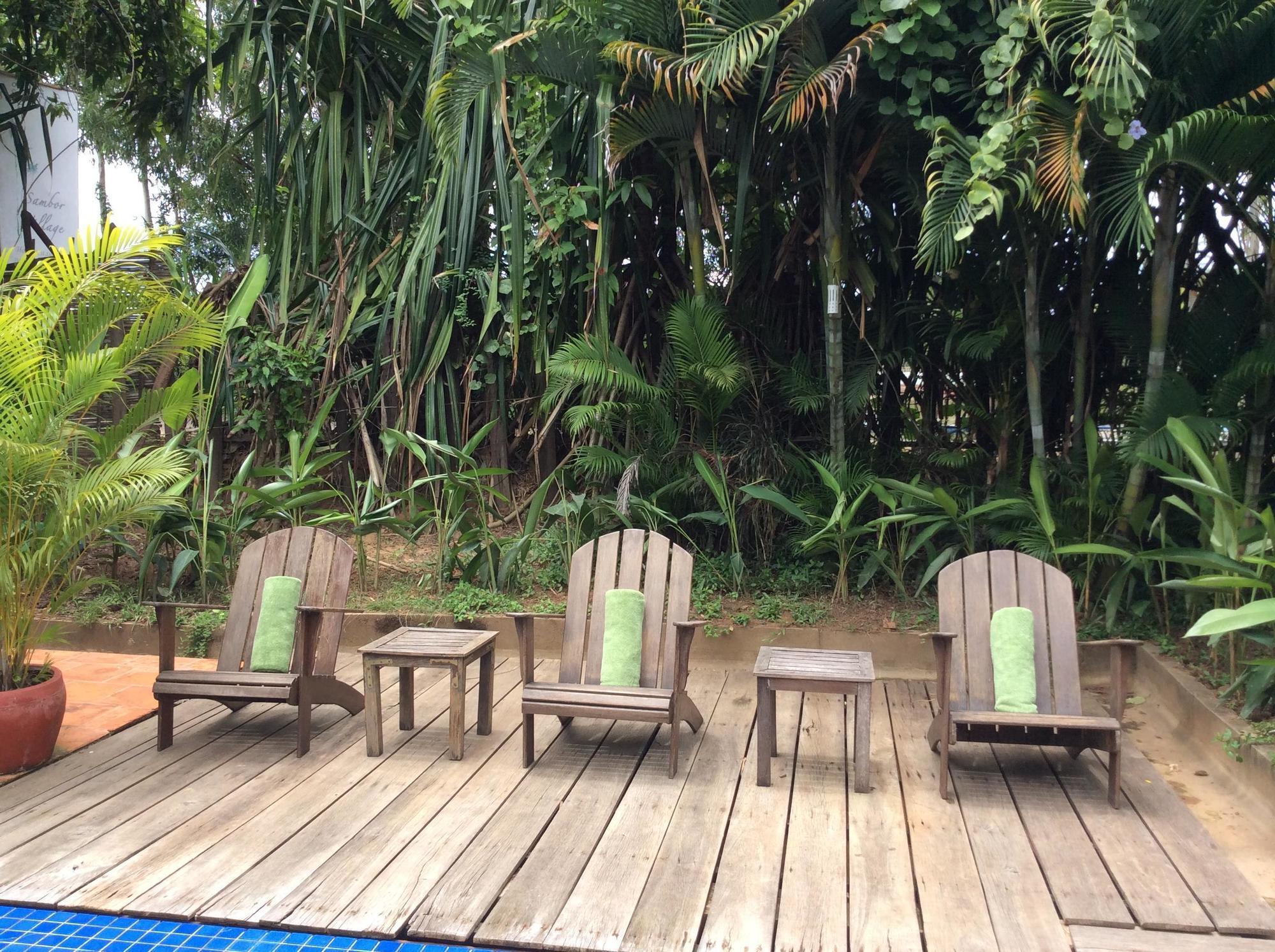Sambor Village Hotel Kâmpóng Thum Esterno foto