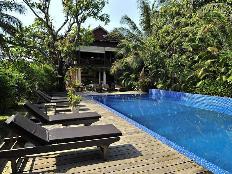 Sambor Village Hotel Kâmpóng Thum Esterno foto